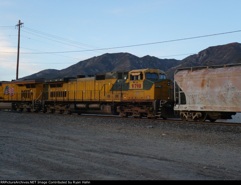 Ex C&NW Dash 9 North of Dike